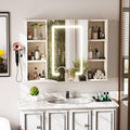 Armoire gris clair avec eclairage LED