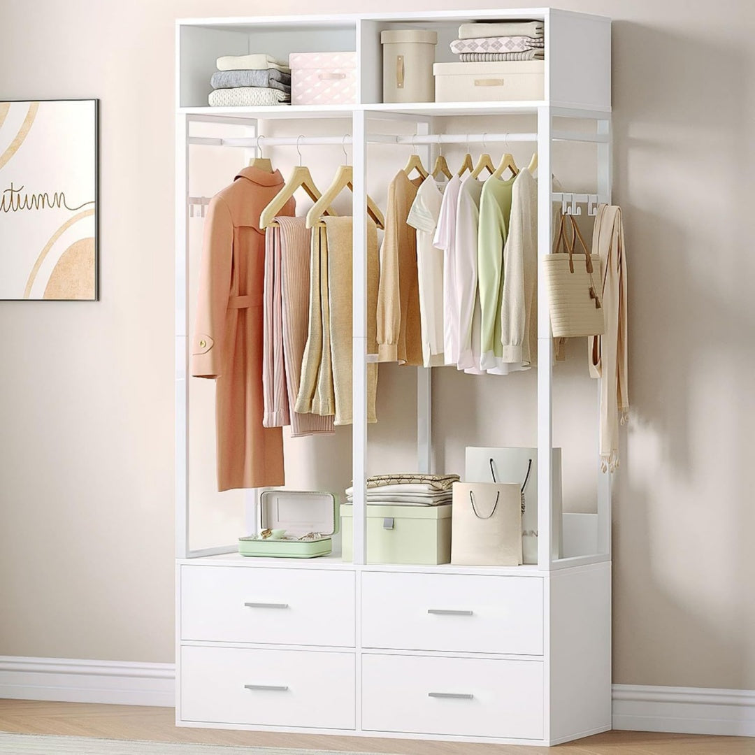 Placard gris clair avec 4 tiroirs pour un rangement optimal