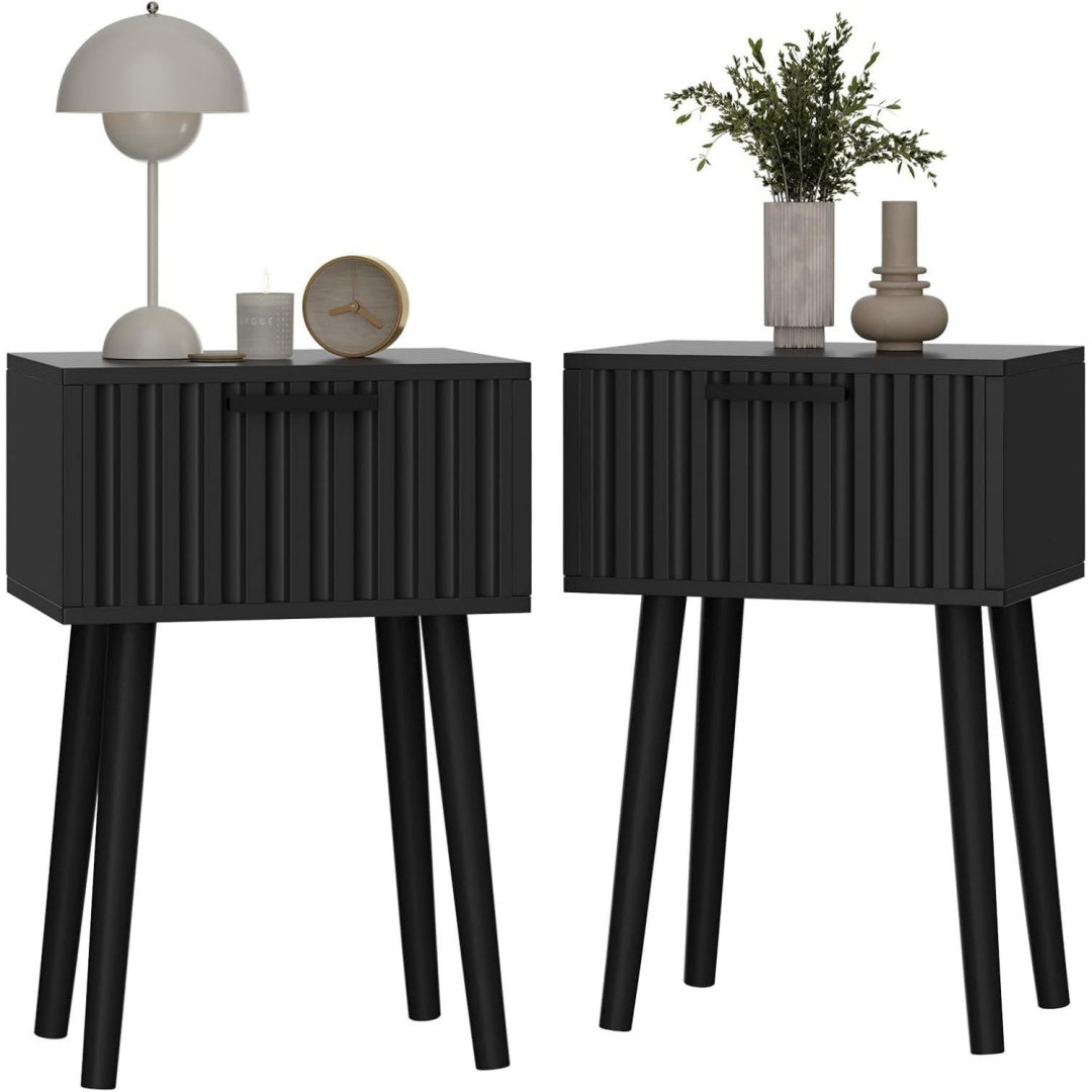 Table de chevet pratique en bois massif et bois de pin